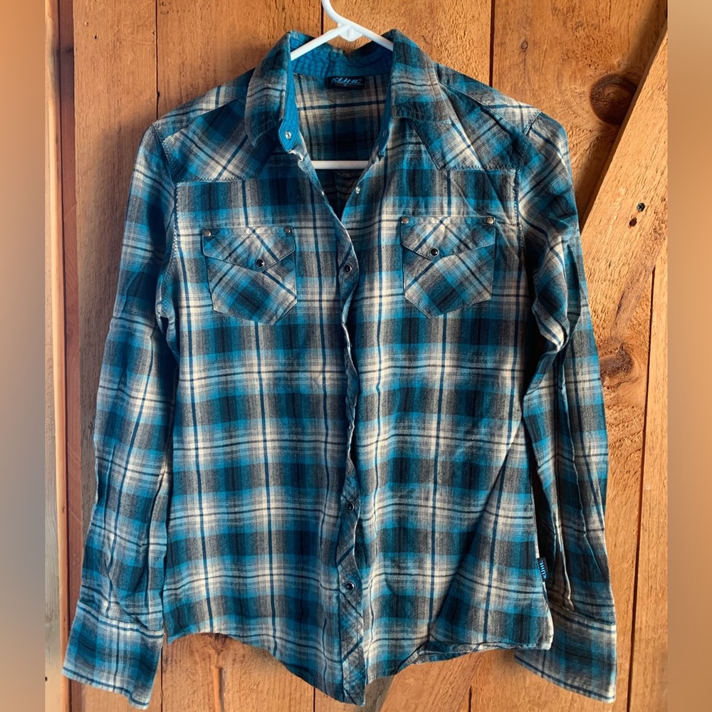 Kuhl button up hiking/everyday long sleeve shirt size S
